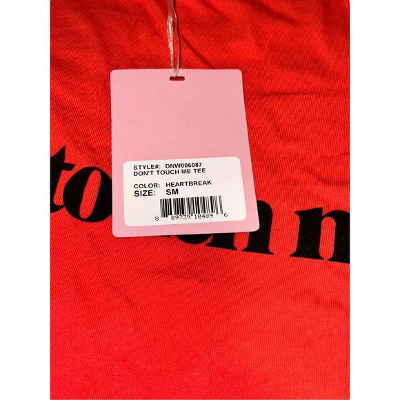 New Daydream Nation Don’t Touch Me Tee Small - Picture 9 of 12